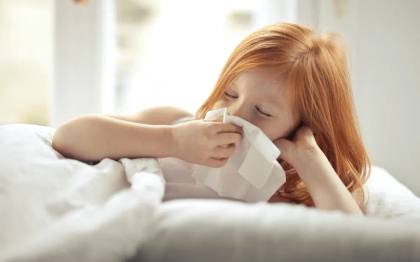 Assistante Maternelle et Covid-19 : Que Faire En Cas de Test Positif, de Cas Contact, etc. ?