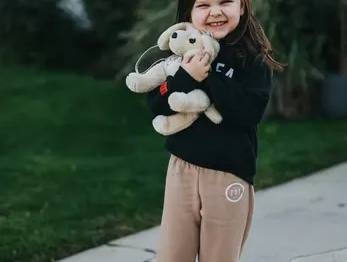 Votre Enfant a un Ami Imaginaire ? Comment Réagir et Quand s'inquiéter ?