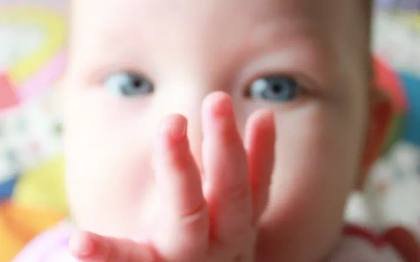 La Communication Gestuelle : Langue des Signes de Bébé
