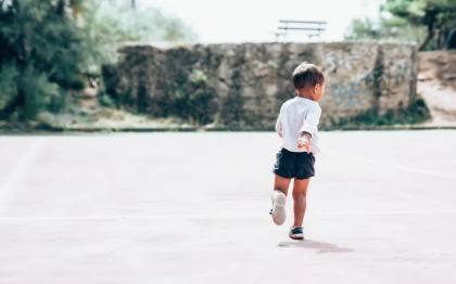 Motricité Globale, Motricité Fine chez l'enfant de 2 à 3 ans