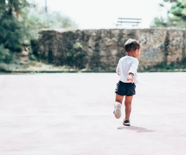 Motricité Globale, Motricité Fine chez l'enfant de 2 à 3 ans
