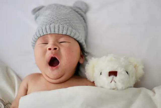 Qu'est-ce que le Rythme du Sommeil chez Bébé ?
