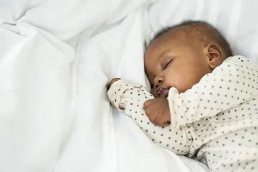 Bisous, Câlins, Histoires... Zoom sur Le Rituel Du Coucher Avec Bébé