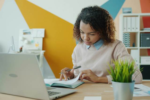Le Livret 1 pour VAE Intervenant Éducatif Petite Enfance (IEPE) : recevabilité et téléchargement