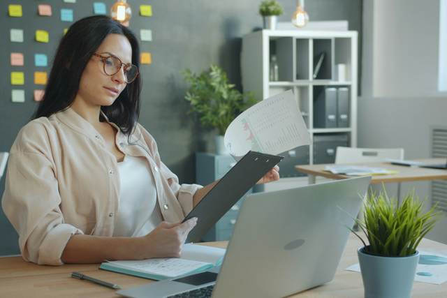Le Livret 1 pour VAE Moniteur Éducateur (DEME) : recevabilité et téléchargement