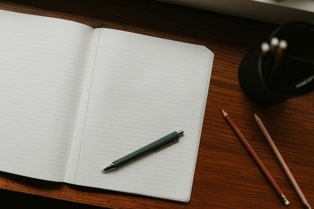 Le Livret 2 pour VAE Moniteur Éducateur (DEME) : guide complet et exemple