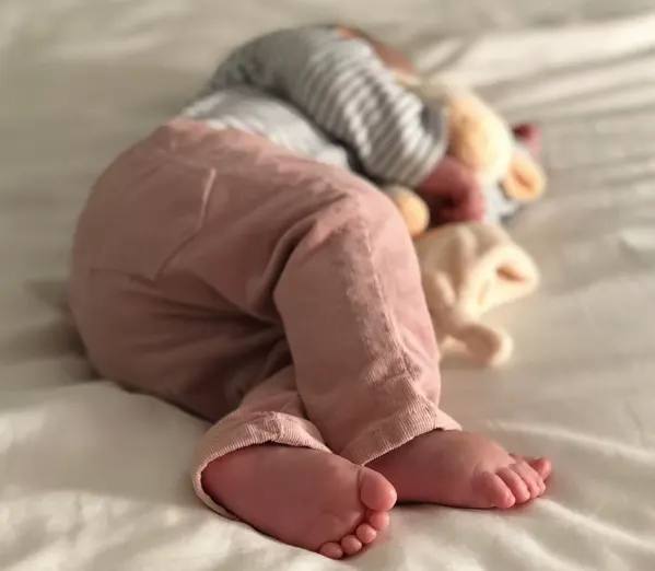 Ronflement, Sueurs : Zoom sur l'Apnée du Sommeil Chez Le Nourrisson