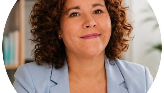 Julia Hermes